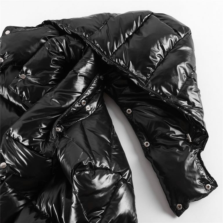 Local pickup  700MONCLERMoncler  Moncler mouth medium-length hooded down jacket jacket HANOVERIAN down jacket many stars love the style, 90 national standard 90 velvet, filling 600g (90 national standard white duck down 