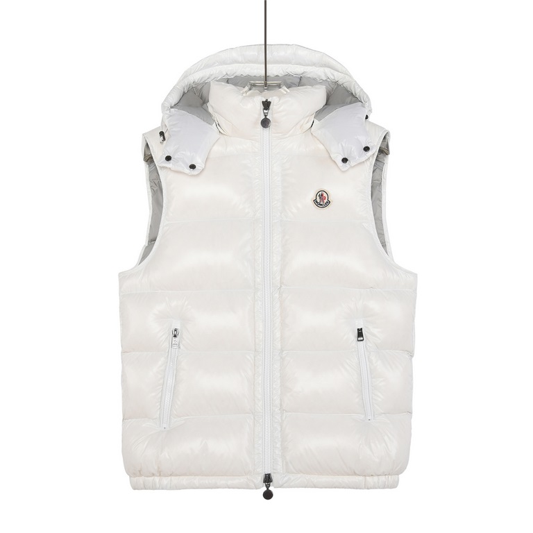 Local pickup  400 Terminal stocked in storeMoncerMonkou #Bormes White Lacquered Pudding Quilted BreezeThe Bormes down vest is made from signature shiny patent nylon with classic chevron quilting to make it stand out, the