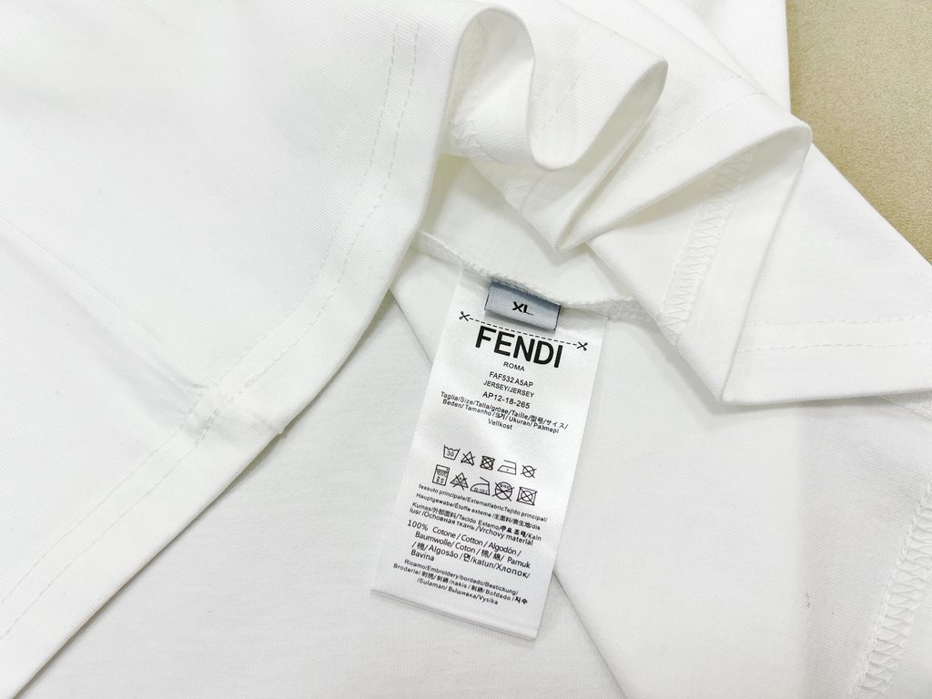 24877#Fend  24ss SpringSummer New Cotton Round Neck Short Sleeve T-Shirt Chest Double F Perfect Embroidery Big Logo Top Cotton Fabric Customized Standard FitBlack and white two colorsMen's and women's modelsSize M-3 X