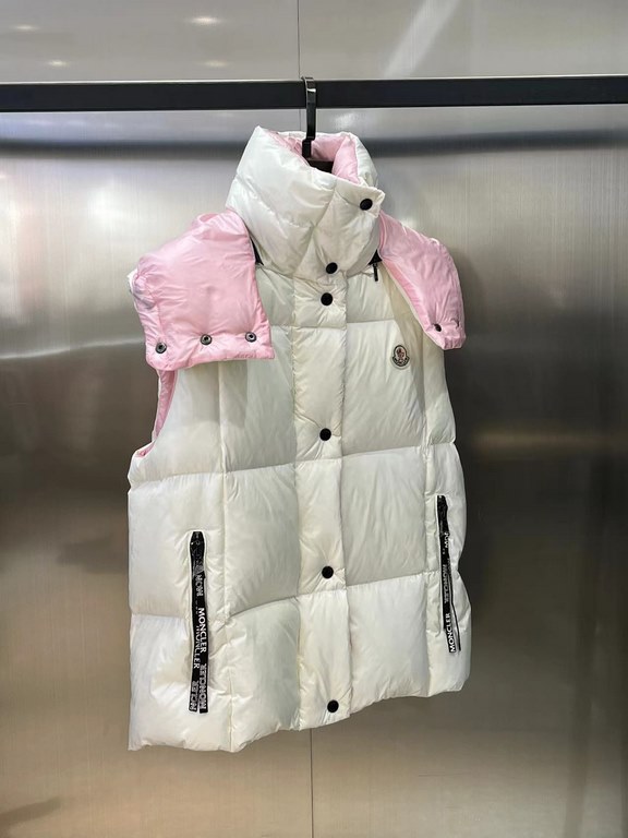 Local pickup  450 Terminal stocked in storeMONCLER down vest Luzule autumn and winter new generation level, real picture, hooded vest, hat can be removedColor black white powder lining,Size 012