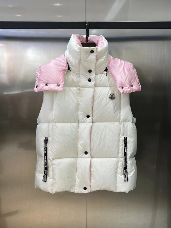 Local pickup  450 Terminal stocked in storeMONCLER down vest Luzule autumn and winter new generation level, real picture, hooded vest, hat can be removedColor black white powder lining,Size 012