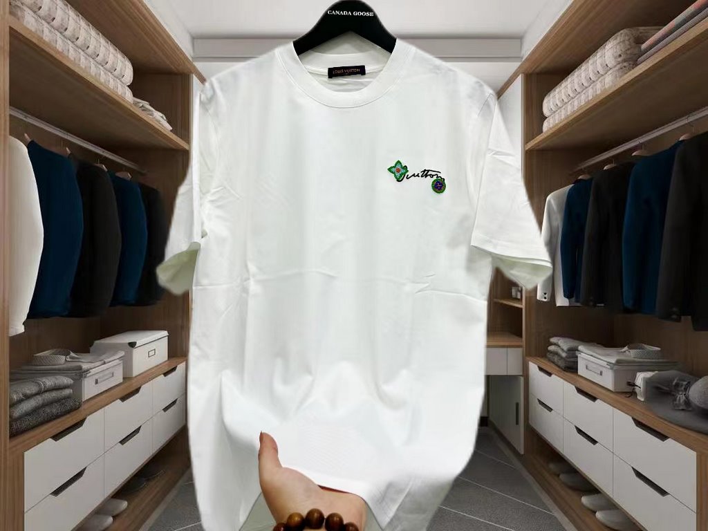 Local pickup  12024555#1 V24 SpringSummer Flower Alphabet Signature Embroidery Round Neck Short Sleeve T Made of high count cotton and mercerized cotton blended fabric, both the softness of mercerized cotton skin-friendl