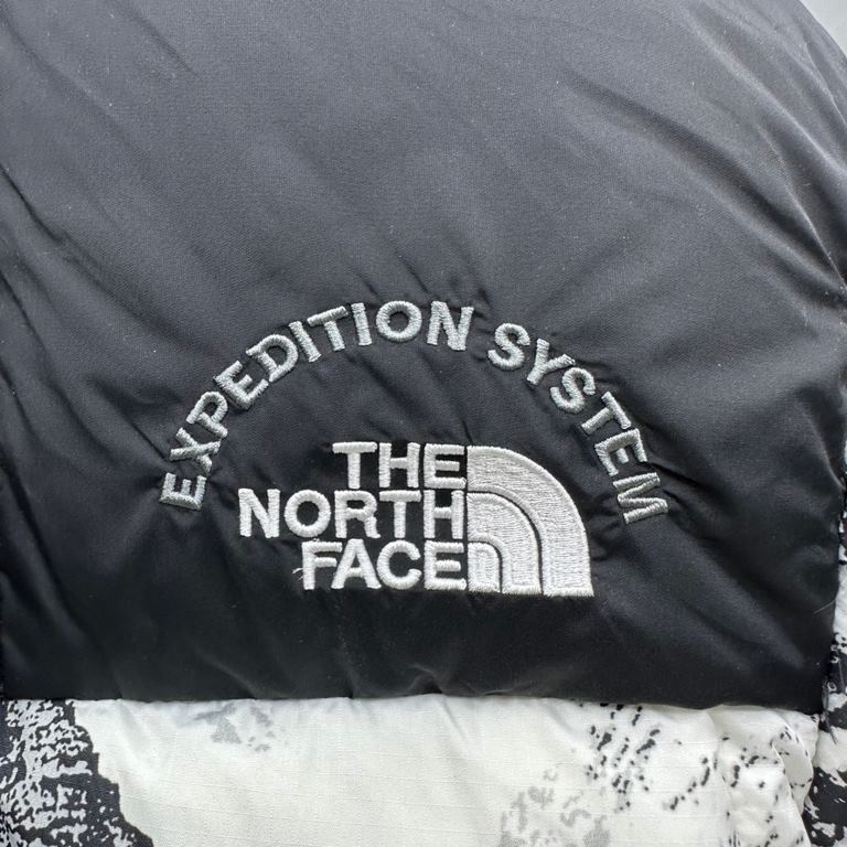 Local pickup  450 Terminal put in store                The North Face Snow Mountain three generations of down jackets a piece of snow mountain brave to the end of the world this year must-have single product this year Ve