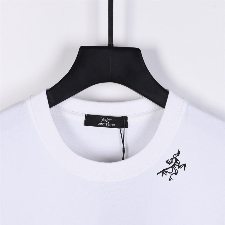 New  140Arcteryx Beginner 24ss Hand-painted Graffiti Bone Dragon Short Sleeve Unisex Original Customized Accessories Hangtags Packaging Bags Stickers Wash Marks250g double yarn fabric custom weaving and dyeing threadsOri