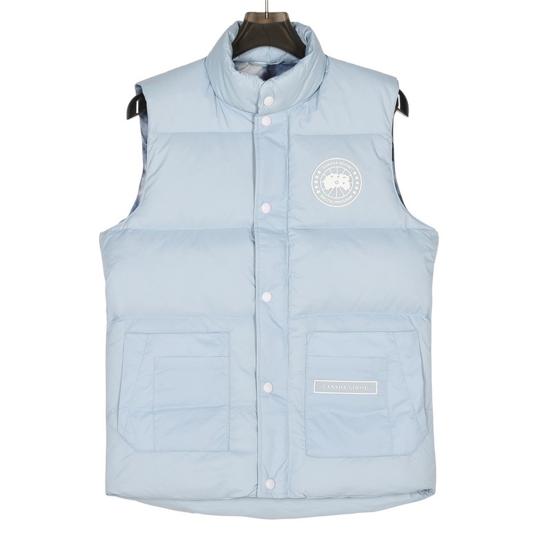 Local pickup  300 Terminal put in store             Freestyle Vest THEICONFree to layer with a variety of outfits, this brilliant down-filled vest is a seasonal favorite. It's classic, versatile and warm.Northern Lights 