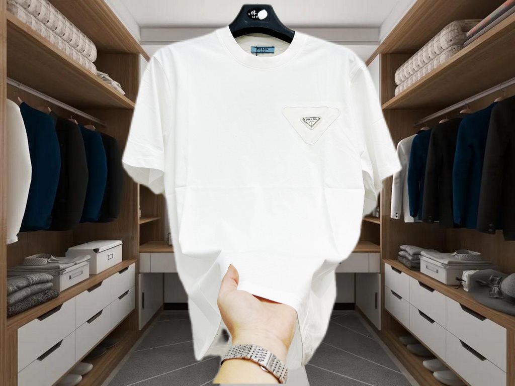 24806#PRAD24 top black and white two-color classic triangle patch embroidery fusion metal triangle label solid color hundred trend hundred short sleeve, Seiko brand trend hundred top classic short sleeve 3 labels complet