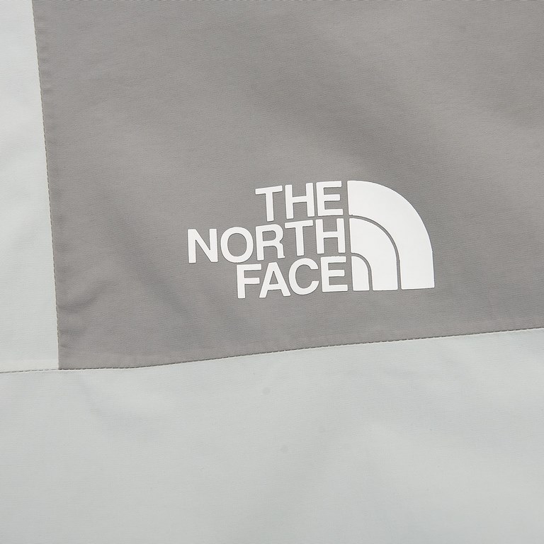 Color Gray and White THE NORTH FACE TN The North Face 1986 Series Classic ICON ChargeThe North Face 1986 Series Punching Jacket seeding reason this is the North Face 22 years of new 1986 Punching Jacket, belongs to the p