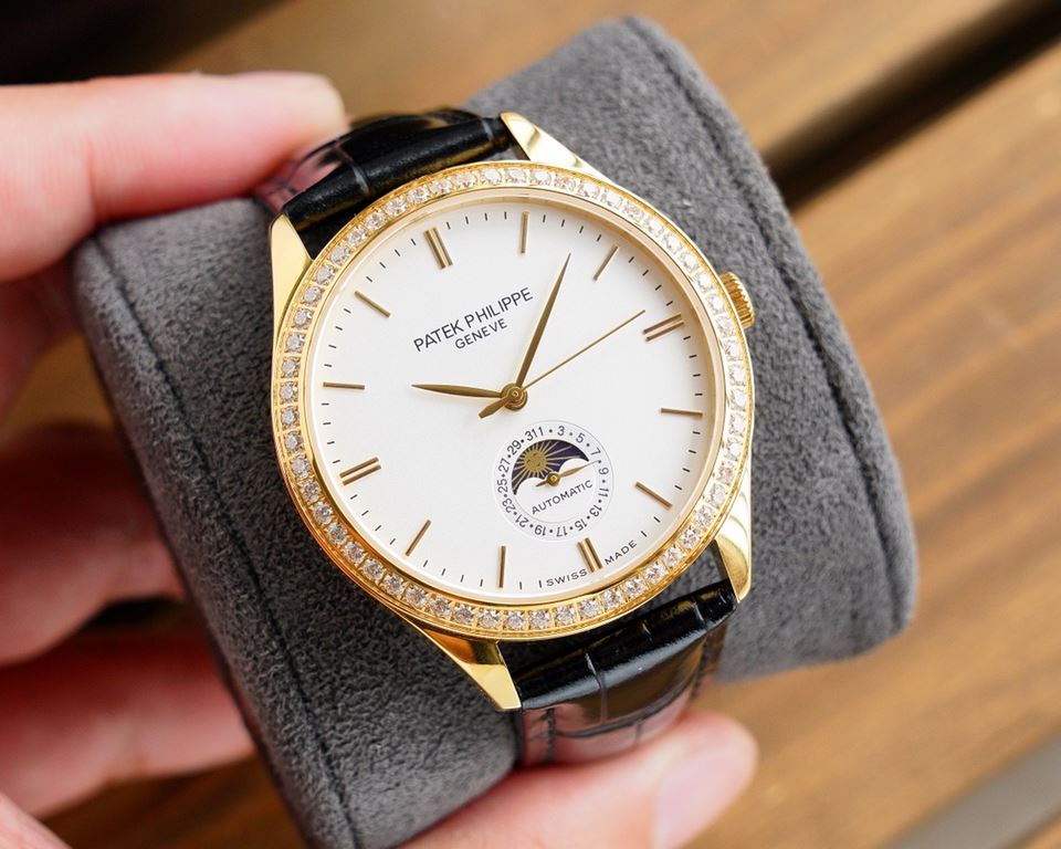 New models first 2020 hot new Patek Philippe (men's upgraded version of the true moon phase function watch series), ushered in a new member. Fashionable high-end atmosphere, using the unique Swiss ETA2824-2 special movem