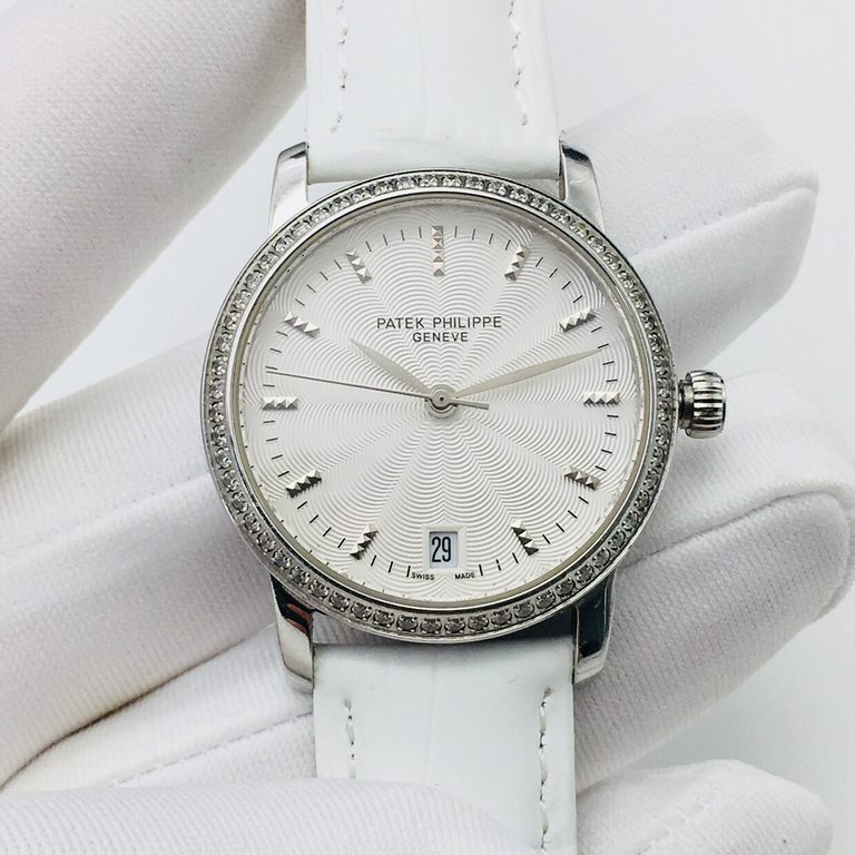 TW's latest recommendation Patek Philippe. Patek Philippe Ladies' Classic Collection!1 The original imported movement, back cover movement through the bottom, movement details interpreted in front of the eyes!2 Mirror wi