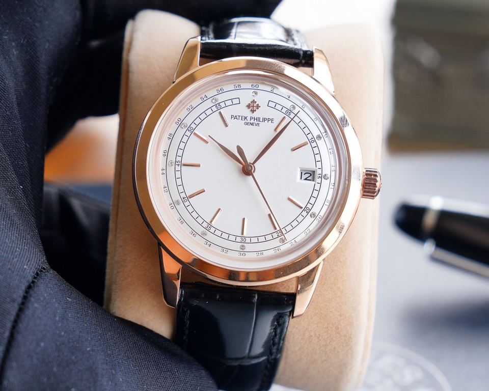 Patek Philippe PATEKPHILIPPE Overseas Edition, 1851 Patek founder Anthony launched the classical series of wristwatches, it was a hit, in the London World Expo was selected by Queen Victoria of the United Kingdom, which 