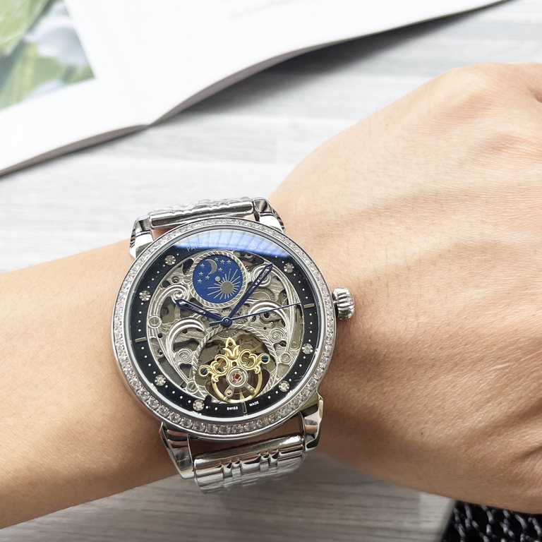 Complicated Timepieces Luxurious AtmosphereClassic New ArrivalsNew】：Patek Philippe Skeletonized designType】：Boutique men's watchesStrap] Genuine cowhide leather strap[Movement] High-end automatic mechanical movement[Mirr