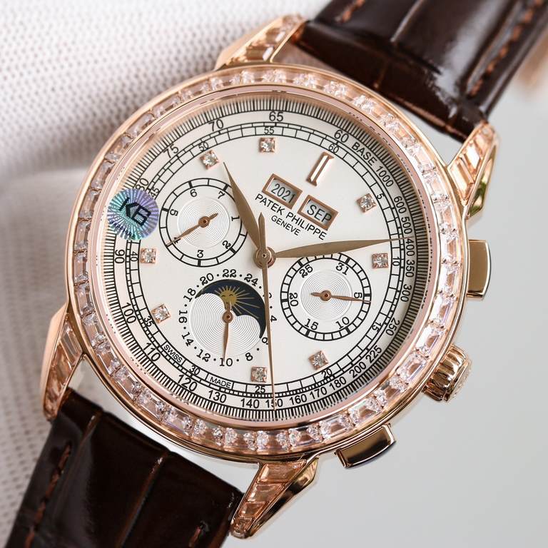 Market exclusive, took 2 years, customized version of the South African diamonds is here, composed of 20 different diamonds, colorful, the buckle is also embellished with 21 diamonds, Patek. Patek Philippe Grande Complic