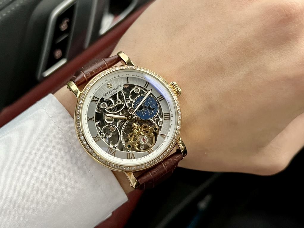 Same. Patek Philippe - PatekPhilippe   boutique men's watches       Powerful skeletonized design, skillful, unique, noble atmosphere, gentleman style. Using automatic mechanical movement, top 316 stainless steel case, mi