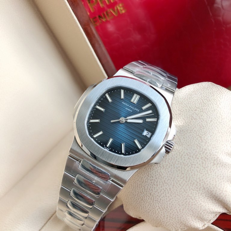 Wholesale box Support Hong Kong, USA direct mailPatek Philippe's Nautilus collection, commonly known as the King of Steel, is a sturdy and distinctive watch with a price tag that's not too expensive compared to other PP 