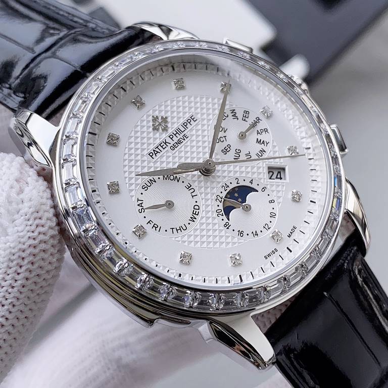 Exclusive development Patek Philippe Complications Chronograph Collection is launched Patek Philippe. Perpetual Calendar Couple's Watch! Little Red Book explosive [love] multi-function watch Officially launched!1   equip