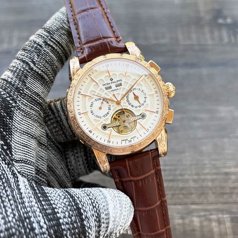 Complicated Timepieces Luxurious AtmosphereClassic new products shocked listing  New】：Patek Philippe Multifunctional Boutique Large flywheel designType】：Boutique men's watchesStrap] Genuine cowhide leather strap【Movement