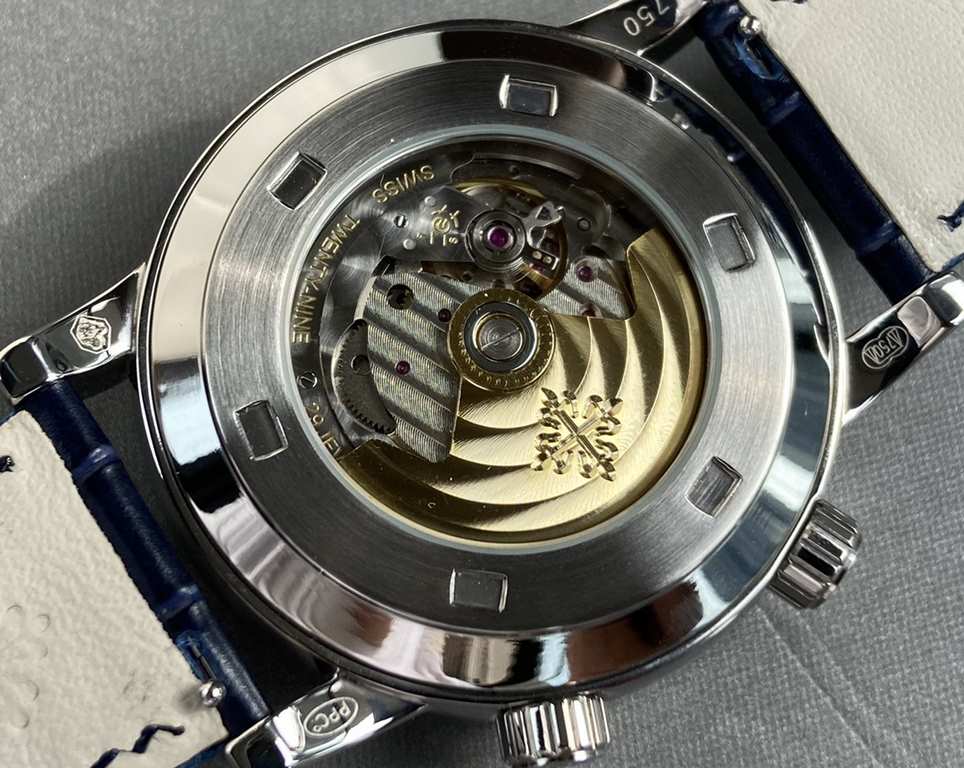 [Moon] luminous version   (on the map high concessions) replica patek philippe star upgraded corrected version V5 was officially launched, this version of the correction and the official consistent clockwise calendar dir