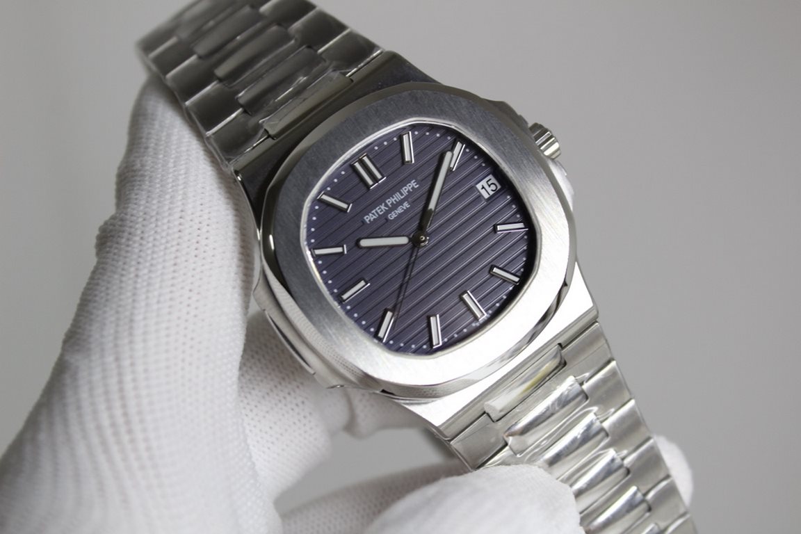 PATEK PHILIPPE 】Patek Philippe. Elegant Sports Series 57111A Nautilus, PP shocked the production of the king of steel watch, the best antidote program on the net, with Patek Philippe 9015 machine to change Cal.324 self-w