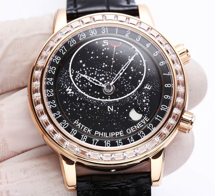 PP.Patek Philippe Star the highest version of the market Function and movement with the same authentic, using Cal.240 pearl tourbillon ultra-thin movement, Patek Philippe Star upgraded Ultimate V5 version! This time to d