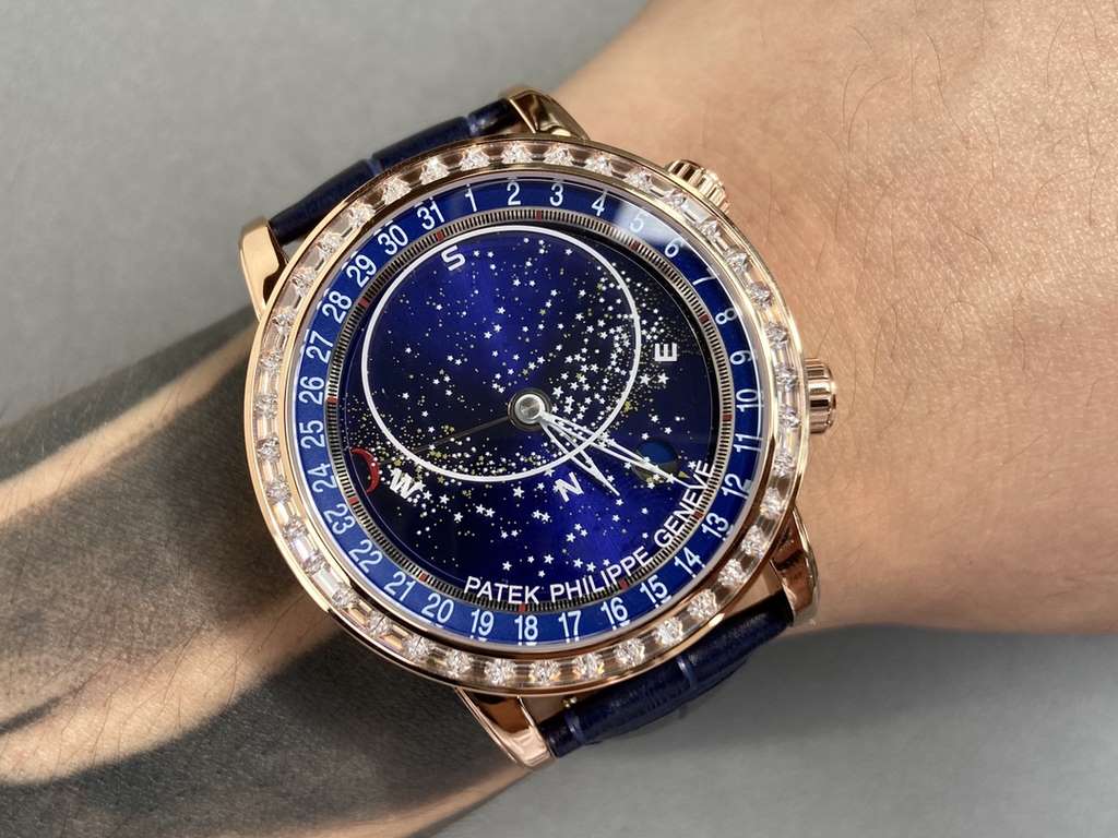 [Moon] luminous version   (on the map high concessions) replica patek philippe star upgraded corrected version V5 was officially launched, this version of the correction and the official consistent clockwise calendar dir