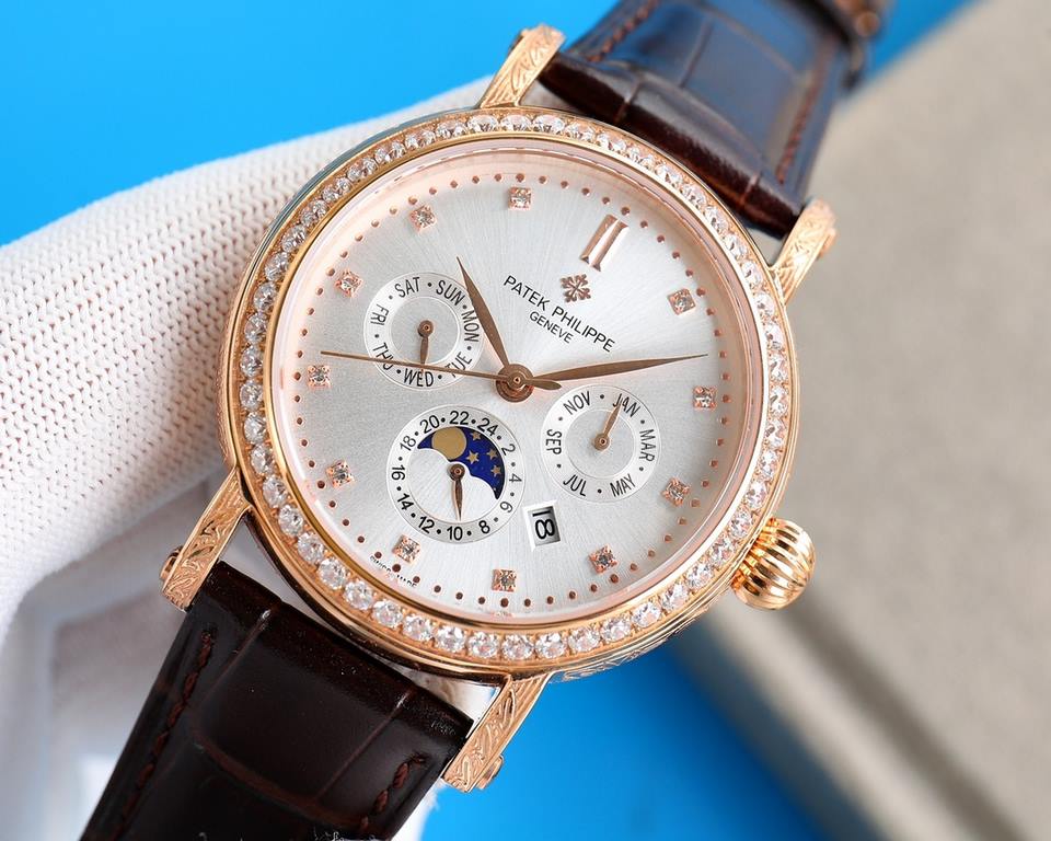 Patek Philippe Patek Philippe Complications - Purely Handcrafted - Floral Engraved - is a stunning 42mm watch that fits the popular male hand size and is very business as well as casual. The entire case of the watch is h