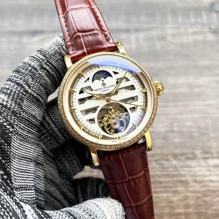 Complicated Timepieces Luxurious AtmosphereClassic New ArrivalsNew】： Patek Philippe Skeletonized designType】：Boutique men's watchesStrap] Genuine cowhide leather strap[Movement] High-end automatic mechanical movement[Mir