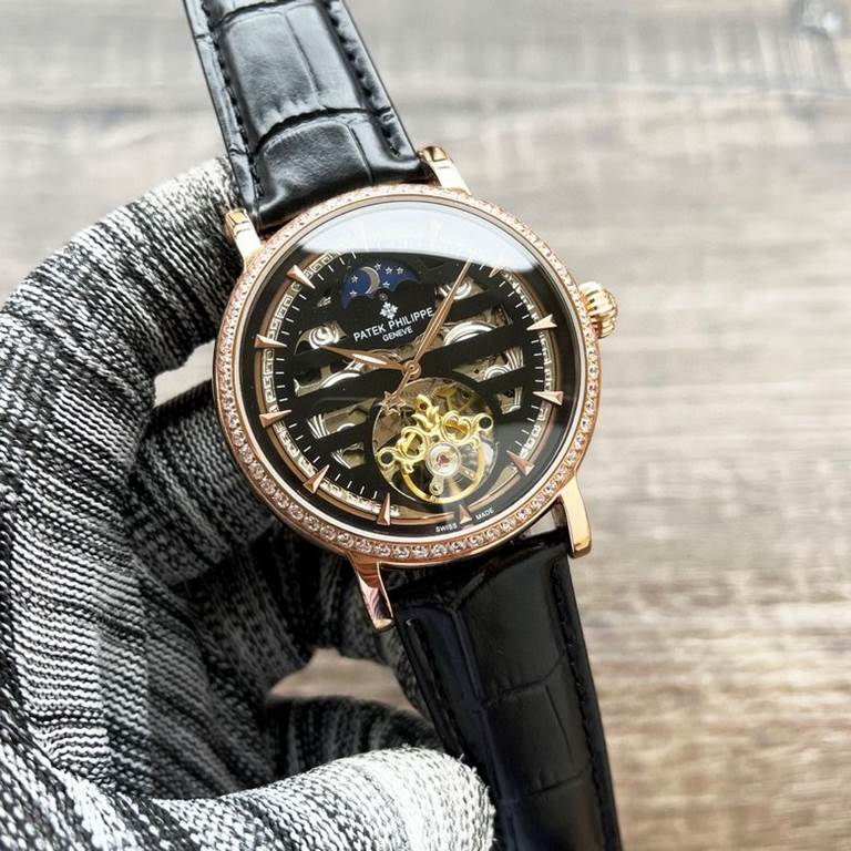 Complicated Timepieces Luxurious AtmosphereClassic New ArrivalsNew】： Patek Philippe Skeletonized designType】：Boutique men's watchesStrap] Genuine cowhide leather strap[Movement] High-end automatic mechanical movement[Mir