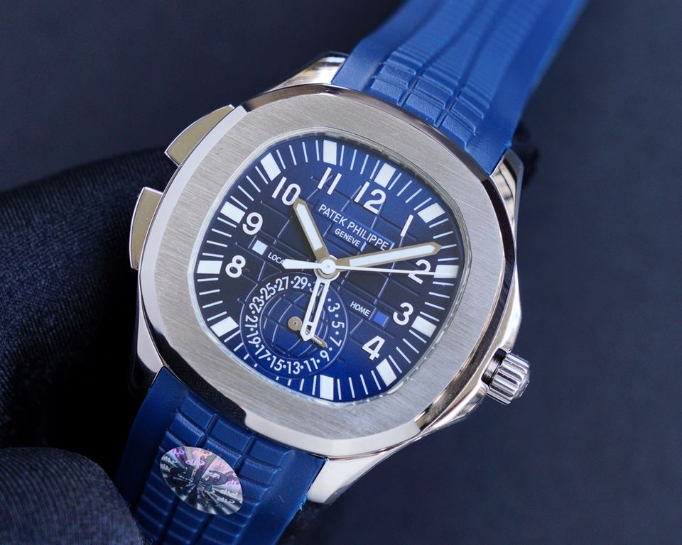 The Patek Philippe AQUANAUT collection is proud to present the first casual-style Dual Time watch - model 5164! With two hour hands (indicating local time and time of origin), a daynight display and a pointer date, the s