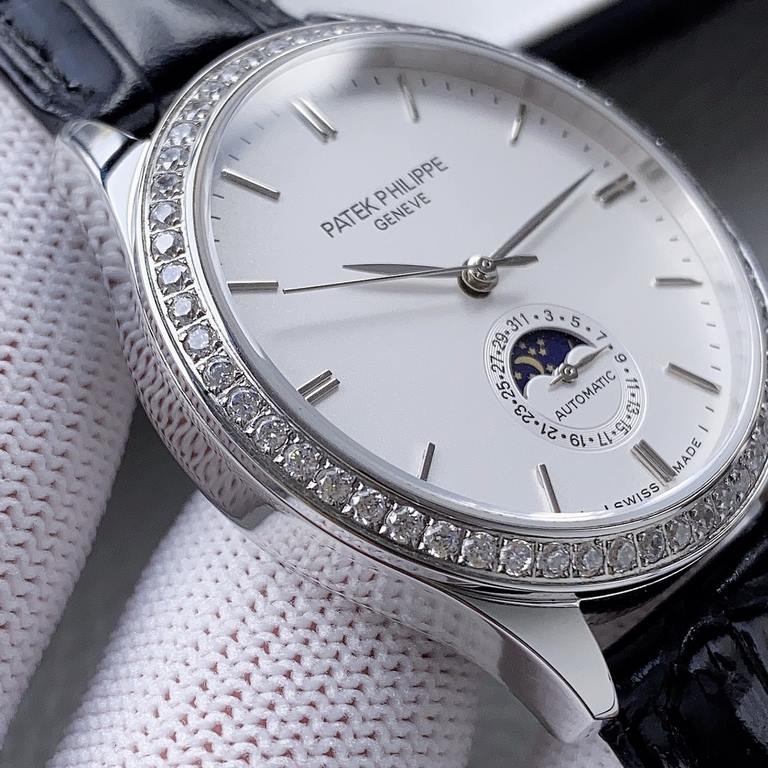 The new first 2020 hot new Patek Philippe (men's upgraded version of the true moon phase function watch series), ushered in a new member. Font fashion high-end atmosphere, using a unique Swiss ETA2824-2 special movement 