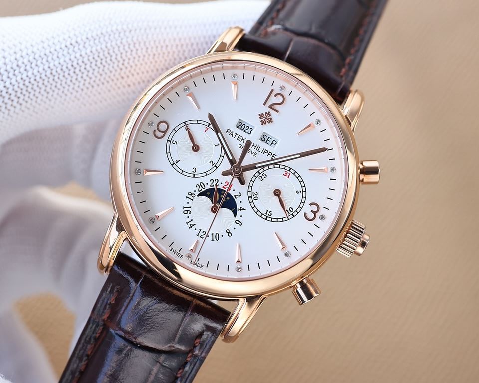 The Patek Philippe Grande Complication Chronograph Collection Philippe Grande Complication Chronograph Collection! A work of heart, in detail1 The team took more than two years of meticulous design, regardless of cost, d