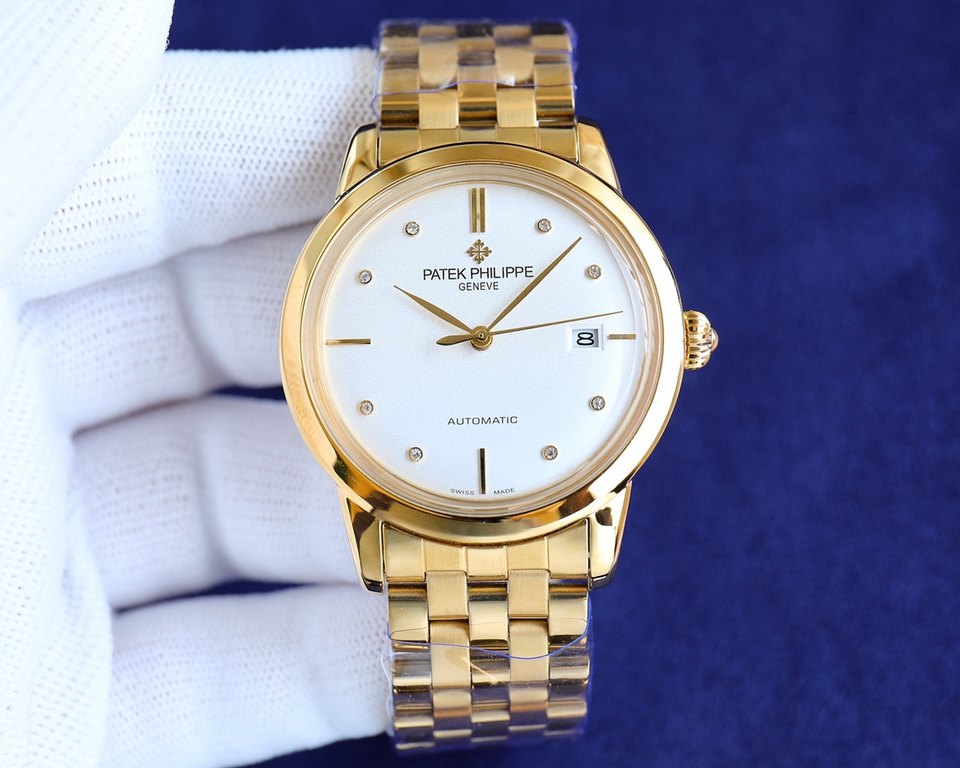 [Rose][Rose] Overseas version, Patek founder Anthony launched the classical series of watches, it was a hit, in the London World Expo was selected by Queen Victoria of the United Kingdom, thus establishing its aristocrat