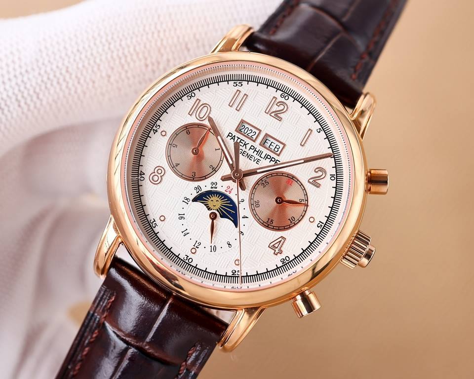 The Patek Philippe Grande Complication Chronograph Collection Philippe Grande Complication Chronograph Collection! A work of heart, in detail1 The team took more than two years of meticulous design, regardless of cost, d