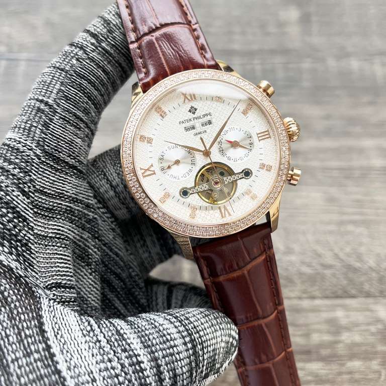 Complicated Timepieces Luxurious AtmosphereClassic New ArrivalsNew】 Patek Philippe Multifunctional Boutique Large flywheel designType】：Boutique men's watchesStrap] Genuine cowhide leather strap【Movement】：High-end automat