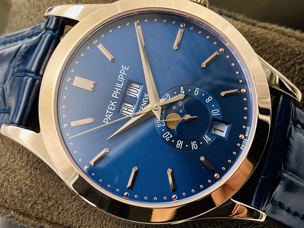 PFF Factory2021 recommends the highest version on the market, the Patek Philippe Complication Chronograph 5205G. Philippe Complication Chronograph 5205G!1 The movement has been continuously modified and tuned over the pa