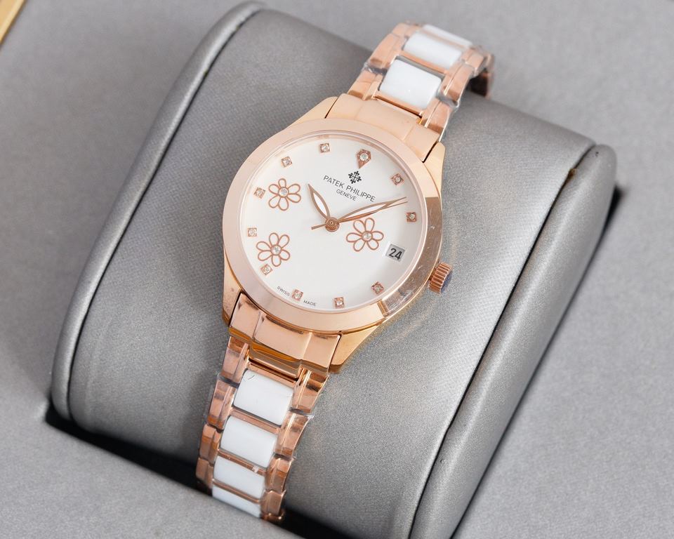 (high concessions on the picture) 2 0 2  2      Patek Philippe Patek Philippe Women's Ceramic Strap,  small red book explosion, PP watch, youthful years, with you Patek!Mirror sapphire crystal glass - scratch-resistantMa