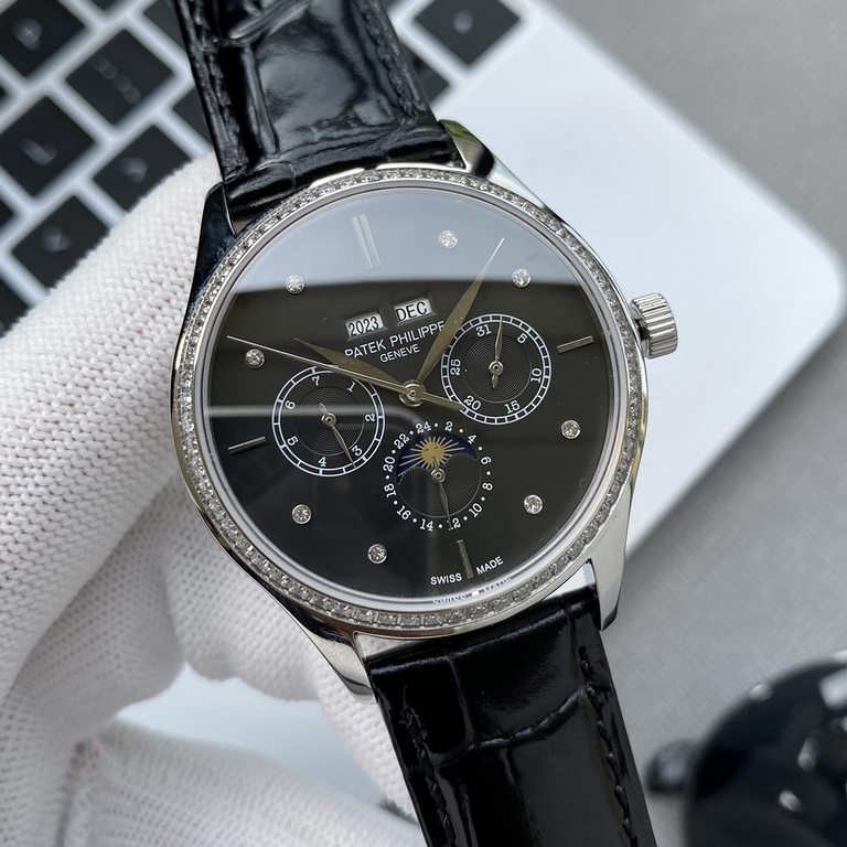 Patek Philippe Super Complications Chronograph Series, the team took three years of meticulous design, regardless of cost, dare to be the first, and strive for perfection, to overcome the difficulties, breakthroughs in m