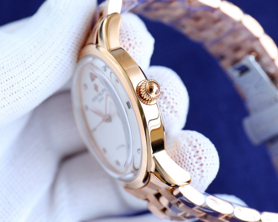 [Rose][Rose] Overseas version, Patek founder Anthony launched the classical series of watches, it was a hit, in the London World Expo was selected by Queen Victoria of the United Kingdom, thus establishing its aristocrat