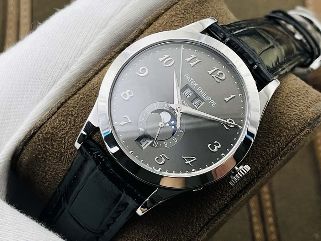 PFF Factory2021 recommends the highest version on the market, the Patek Philippe Complication Chronograph 5205G. Philippe Complication Chronograph 5205G!1 The movement has been continuously modified and tuned over the pa