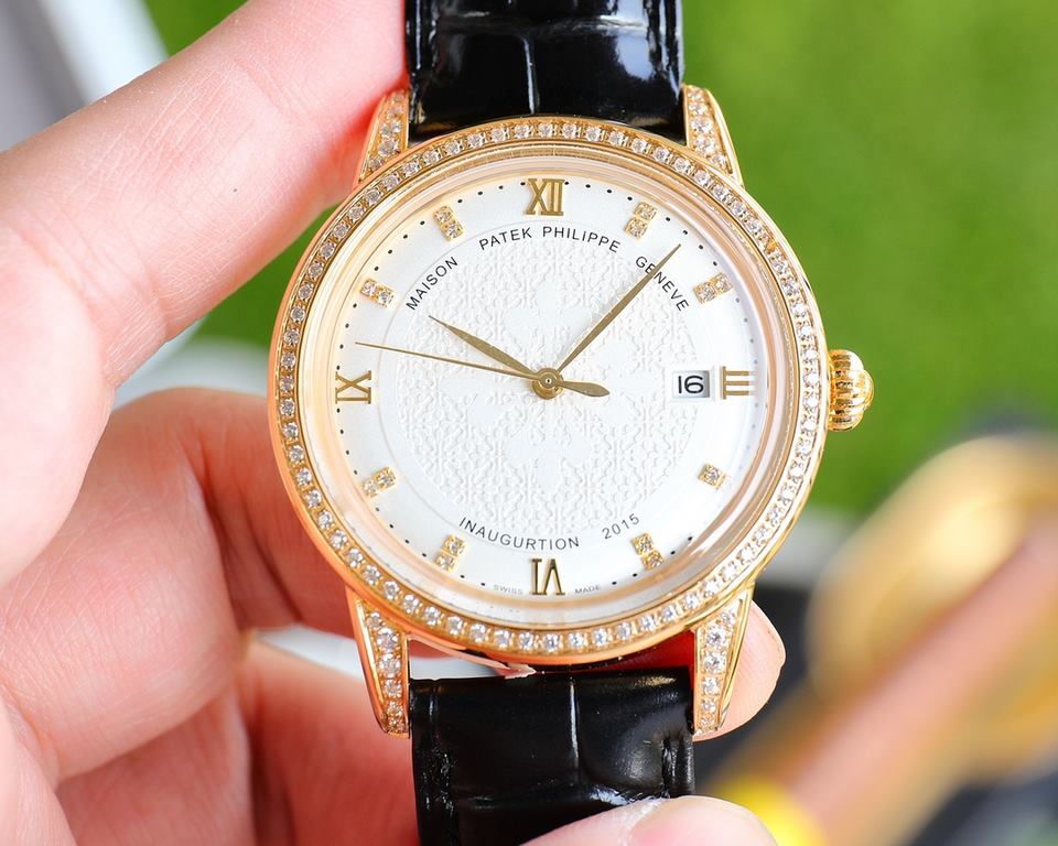 Rose][Rose]Patek PhilippePATEKPHILIPPE overseas version, 1851 Patek founder Anthony launched the classical series of wristwatches, will be a hit, in the London World Expo was selected by Queen Victoria of the United King