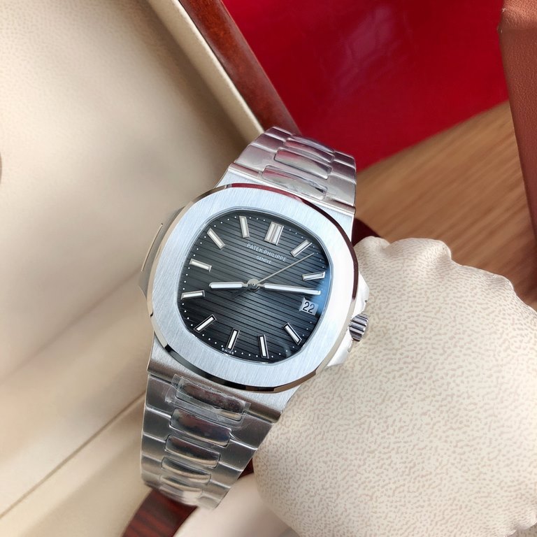 Wholesale box Support Hong Kong, USA direct mailPatek Philippe's Nautilus collection, commonly known as the King of Steel, is a sturdy and distinctive watch with a price tag that's not too expensive compared to other PP 