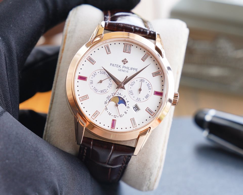 The latest masterpiece 2020 models, Patek Philippe Complications Chronograph Series listing Patek Philippe aristocratic works of art! With imported 9100 multifunctional movement (0 repairs) functions (24 hours, day of th