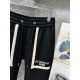 Givenchy new casual pants for fallwinter 2023! Synchronized sale on the official website. Brand classic LOGO casual pants , custom fabric, excellent comfort, strong hand touch. Highly recognizable, perfect quality crafts