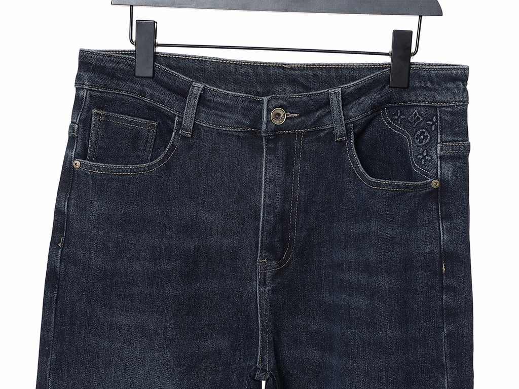 Louis Vuitton Louis Vuitton LV 2023  fall and winter thickened and padded jeans small straight counter available Entity store superb jeans   counter original 11 good goods for all ages. The highest version of the market 