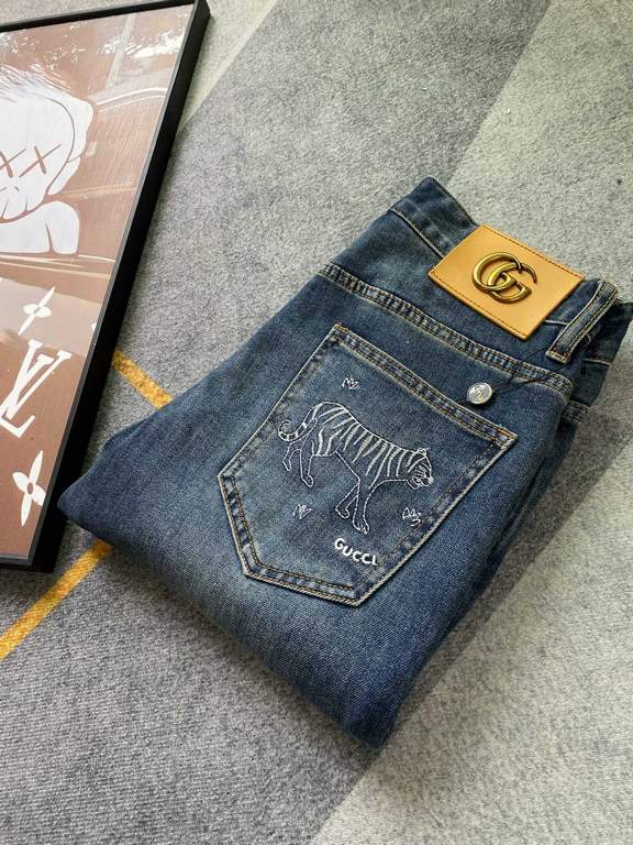 GU Gujia 23FW fall and winter new jeans fabric with elasticity high comfort on the body without a sense of constriction sense of fashionSize 29,30,31,32,33,34,36,38