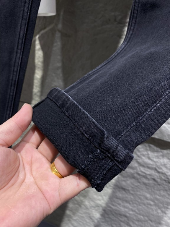 LV 23ss fall and winter new men's casual jeans, top quality! Channel order, official website synchronized sale! Original factory order denim cotton material! Suitable for casualformal wear all kinds of collocation ~ the 