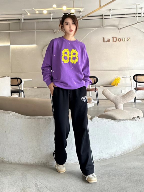 #BalenciagaBalenciaga 23Fw Double B Lock Embroidered Straight Leg Pants Up