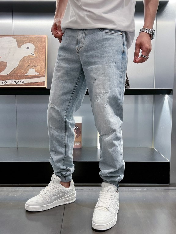 1V 2023 spring and summer new letters logo logo men's small straight Slim jeans! Channel rare out, the market is rare boutique channel source, absolutely can bring you an unexpected wearing experience, sincerely recommen