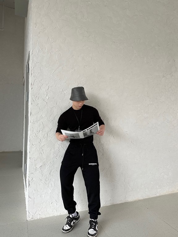 Balenciaga Pants