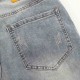 GivenchyGivenchy Pentagram Destruction JeansSo far this year to do the most awesome jeans, heavy wash process, hidden mystery details are very much, this time the main push of the pants whether version or on the body is 