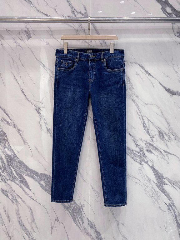 Ermenegildo Zegna 2023ss fall and winter new original single explosive jeans super custom models original hardware super heavy craftsmanship version of the awesome, impeccable detail workmanship! The style is not picky, 